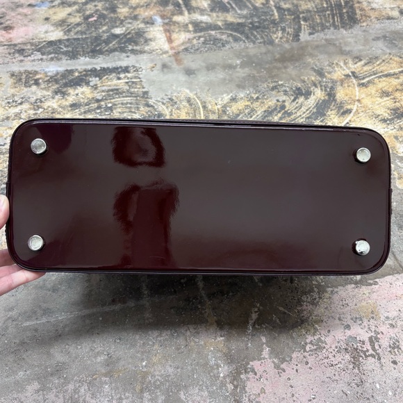 Louis Vuitton Prune Electric Epi Leather Mirabeau GM Bag - Picture 10 of 14